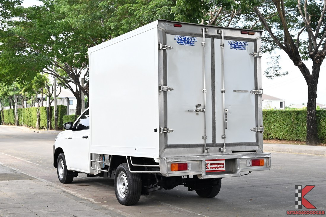 
								Toyota Revo MPC COOL 7042 full									