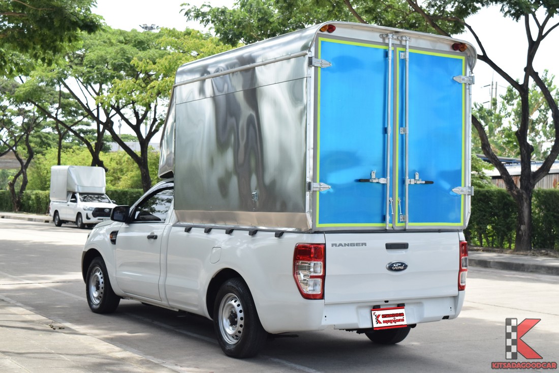 
								Ford Ranger cargo 7111 full									