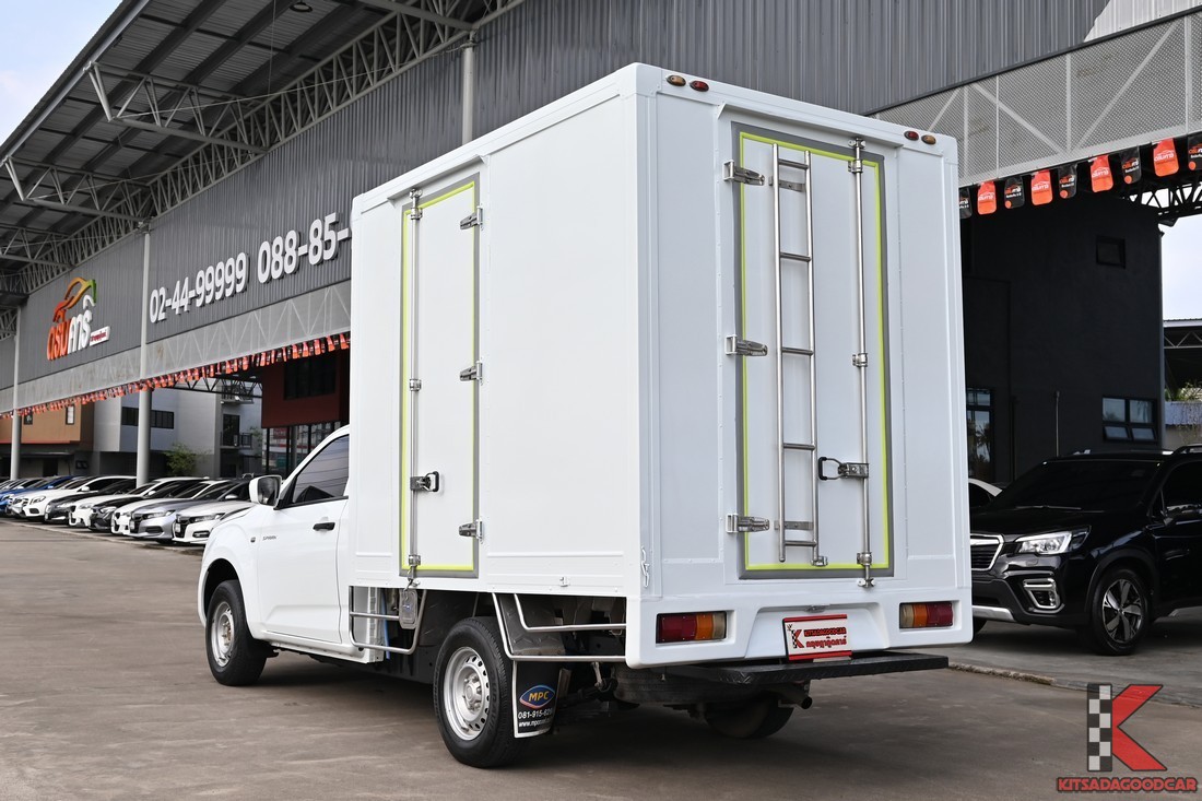 
								ISUZU D-Max cargo 6047 full									