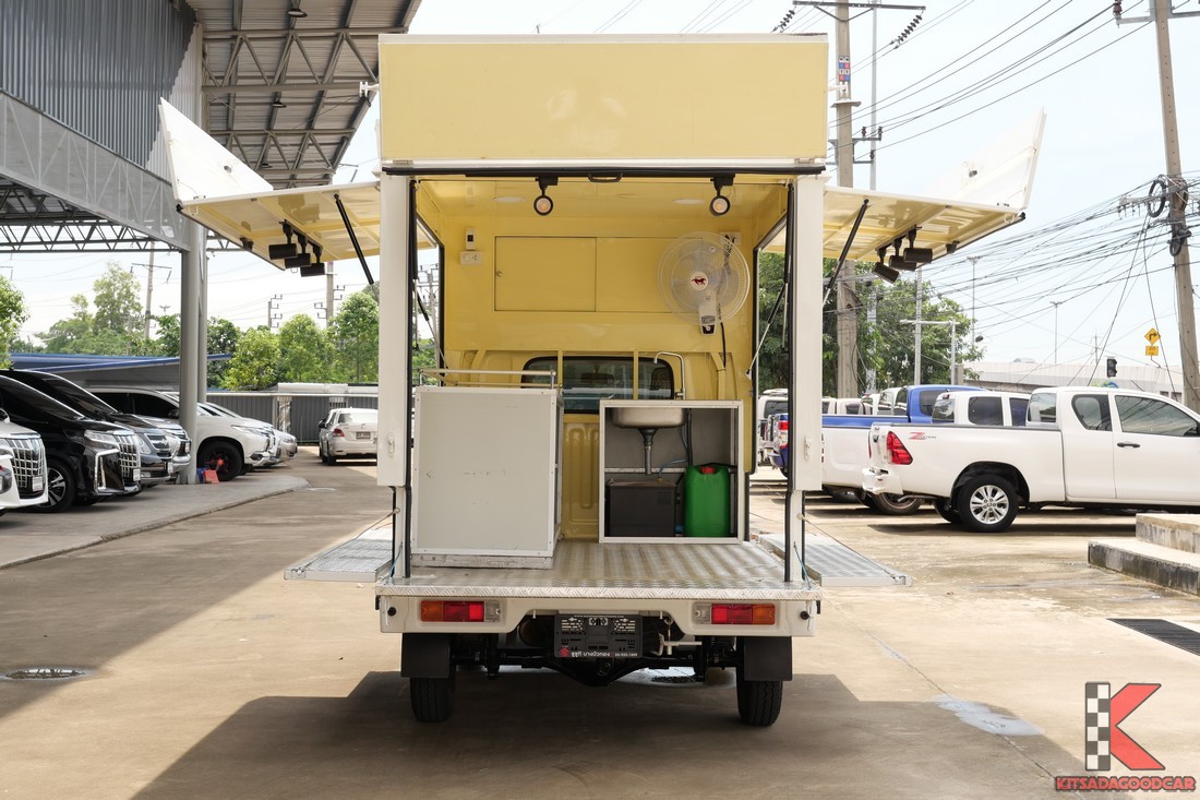 
								Suzuki Carry Food Truck 9947 full									