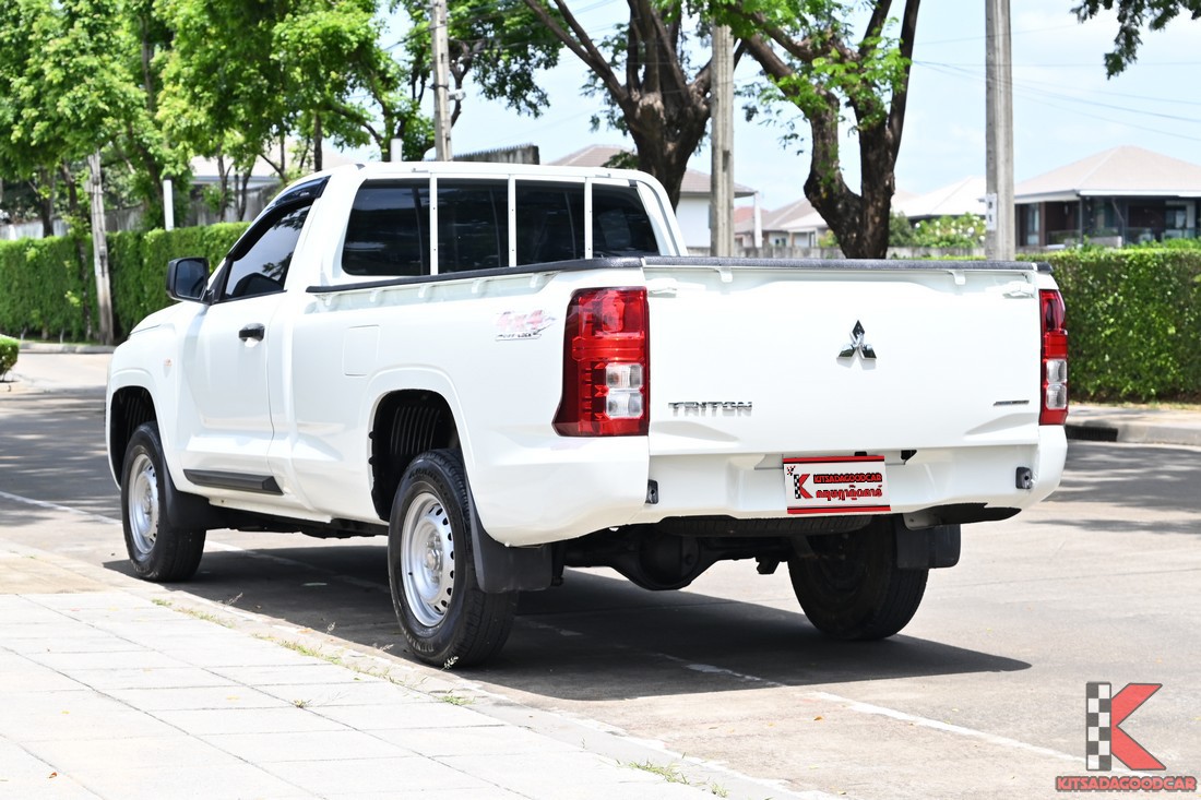 Mitsubishi Triton SINGLE CAB 8094 full
