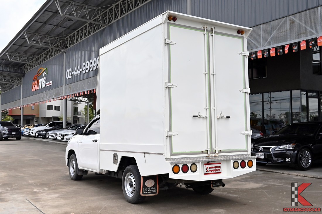 
								Toyota Revo cargo 4455 full									