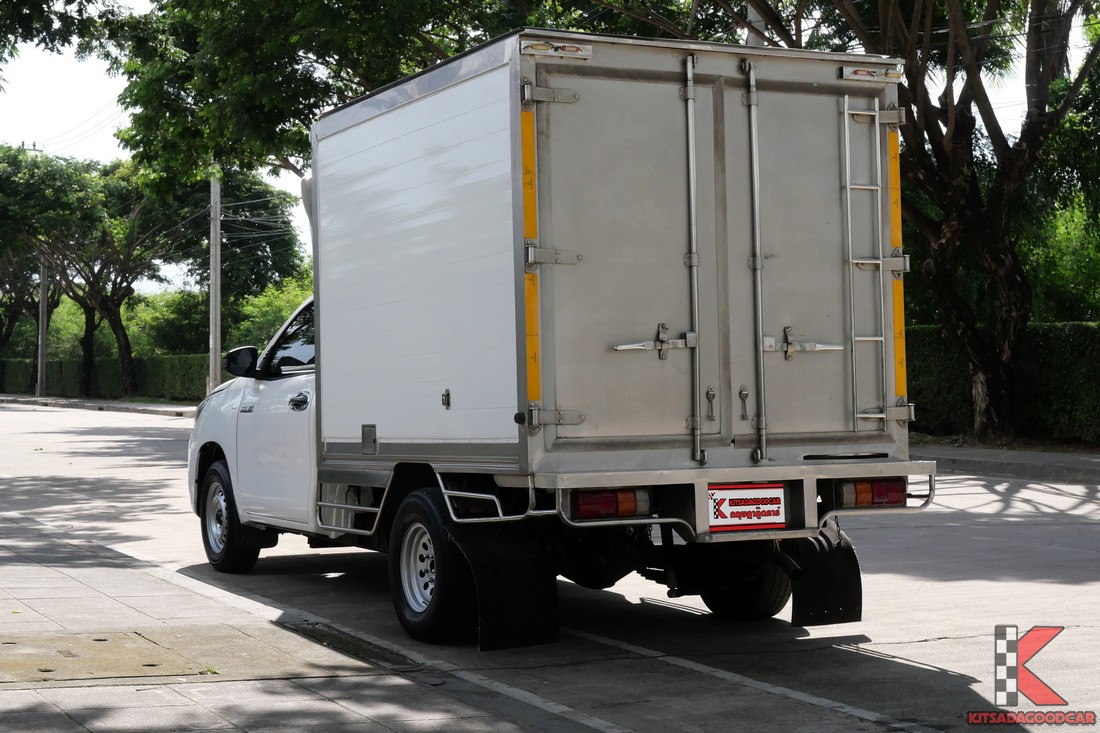 
								Toyota Revo COOL 4920 full									