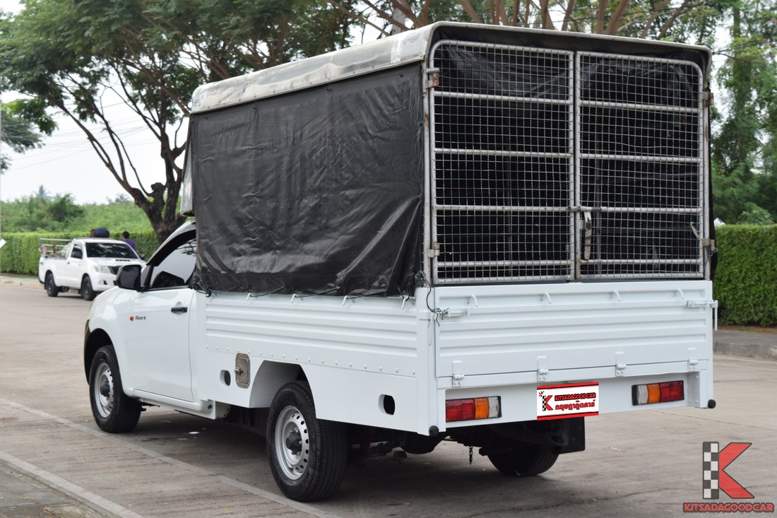 
								ISUZU D-Max cargo 7754 full									