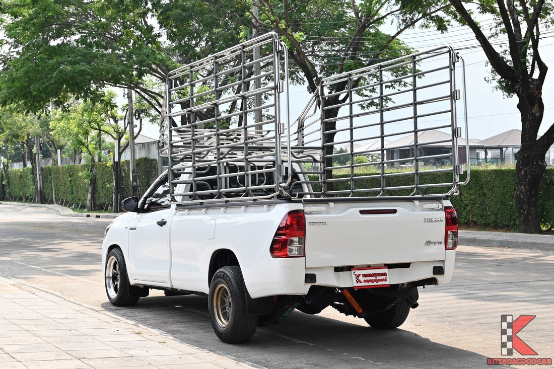 
								Toyota Revo KOG 6941 full									