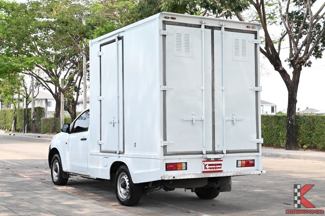 
								ISUZU D-Max cargo 7343 full									