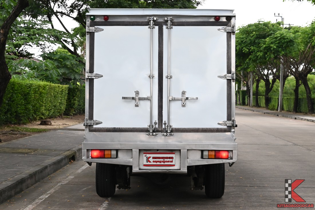 
								ISUZU D-Max cargo 6286 full									