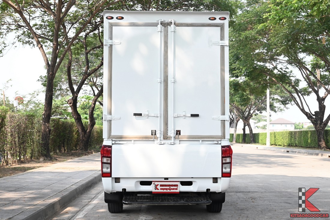 
								ISUZU D-Max cargo 5392 full									