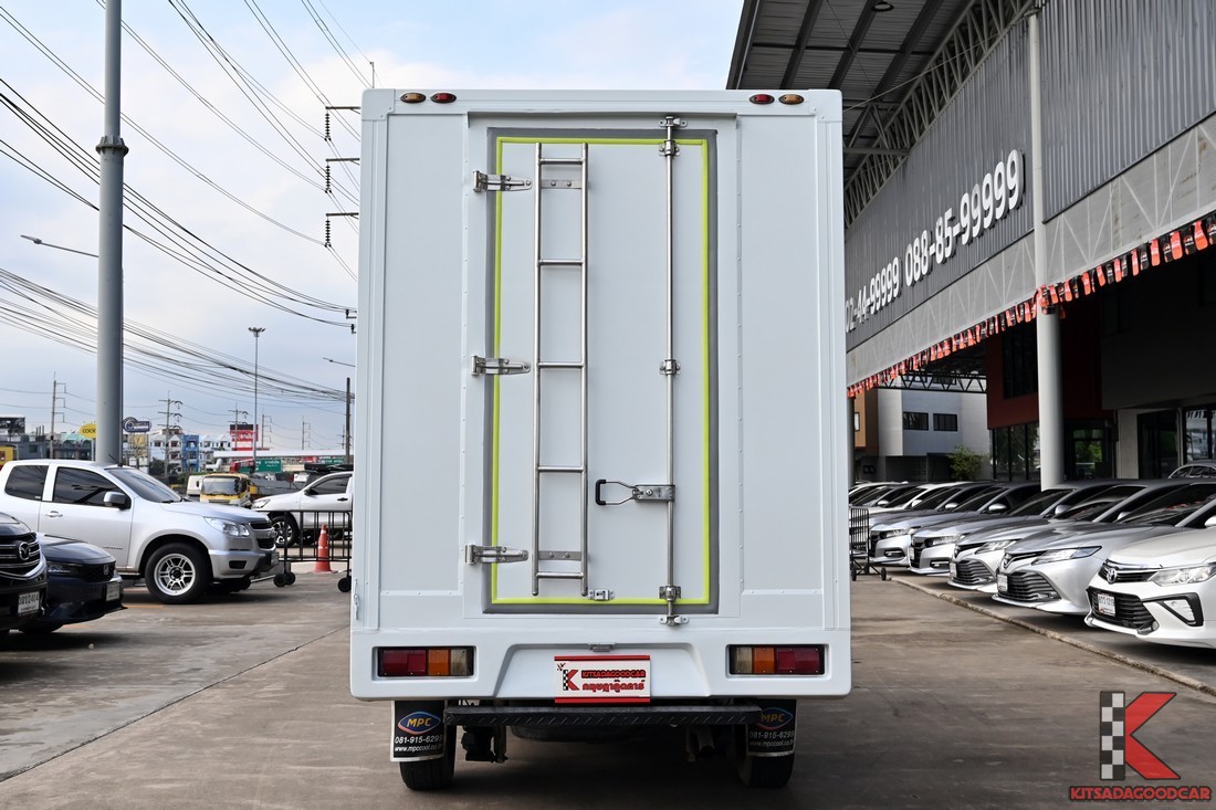 
								ISUZU D-Max cargo 6047 full									