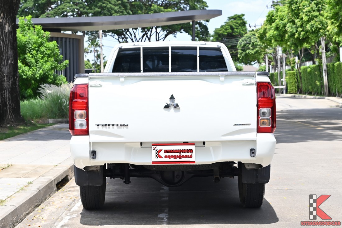 Mitsubishi Triton SINGLE CAB 8094 full