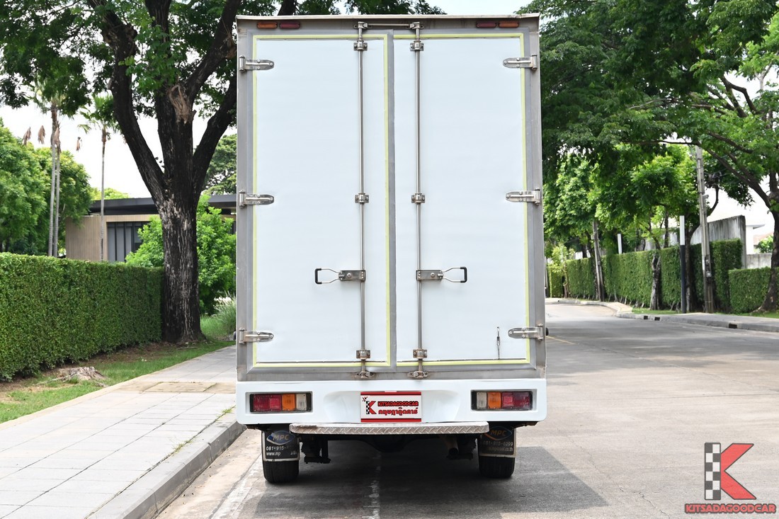 
								ISUZU D-Max MPC COOL 1597 full									