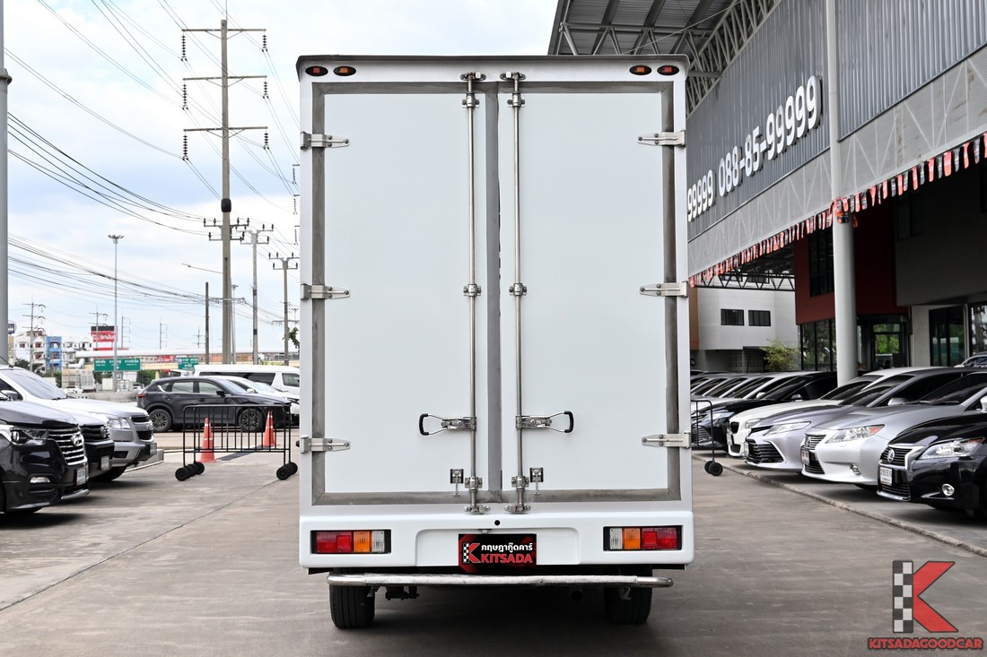 
								ISUZU D-Max cargo 7255 full									
