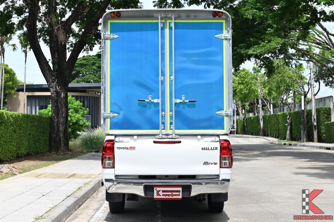 
								Toyota Revo cargo 4468 full									