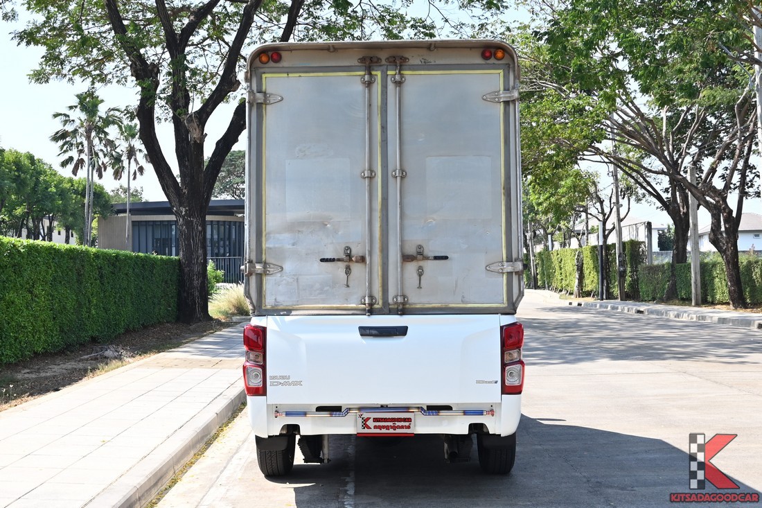 
								ISUZU D-Max cargo 5468 full									