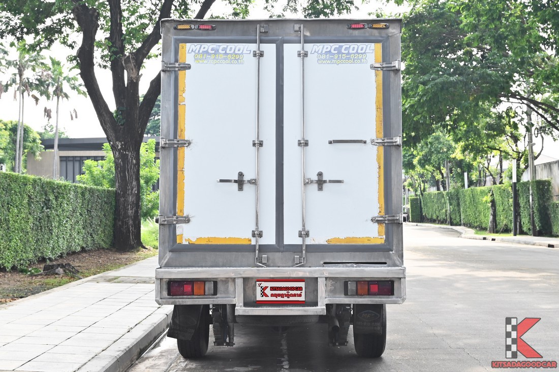 
								ISUZU D-Max MPC COOL 1538 full									