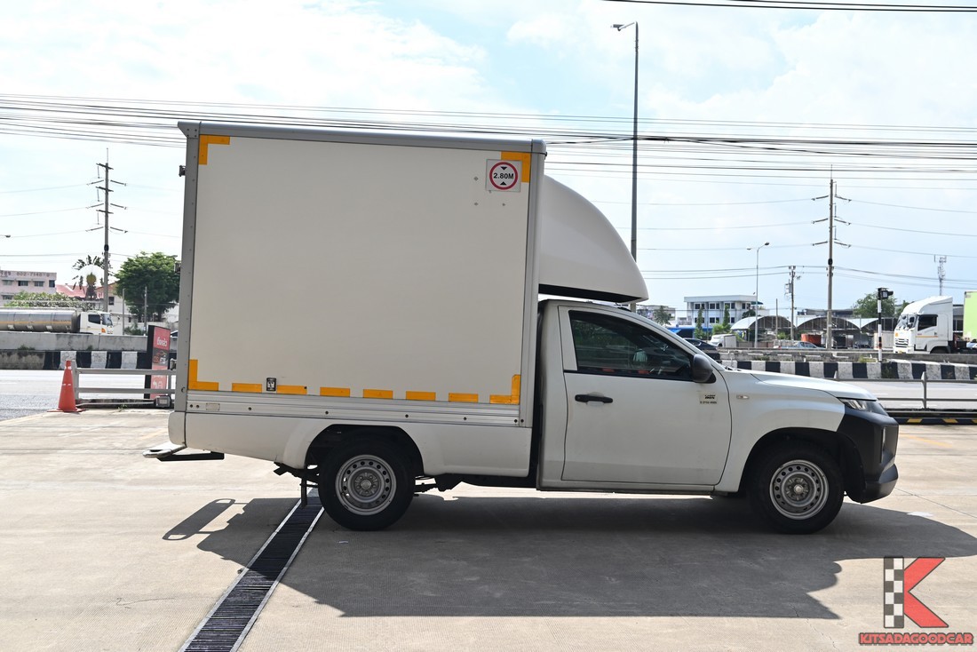 
								TRITON cargo 3369 full									