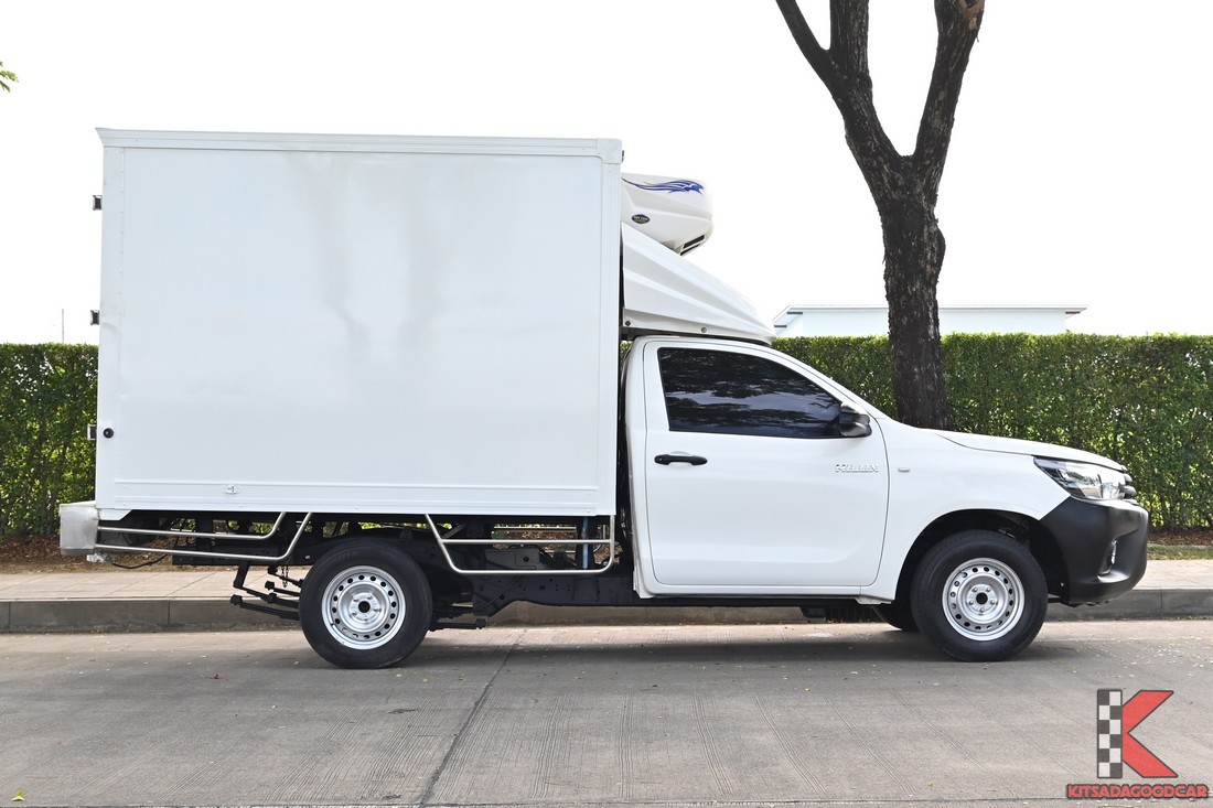 
								Toyota Revo MPC COOL 7042 full									