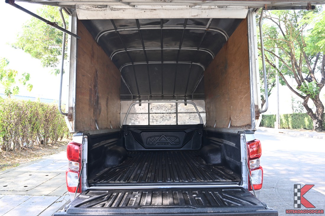 
								ISUZU D-Max cargo 3956 full									