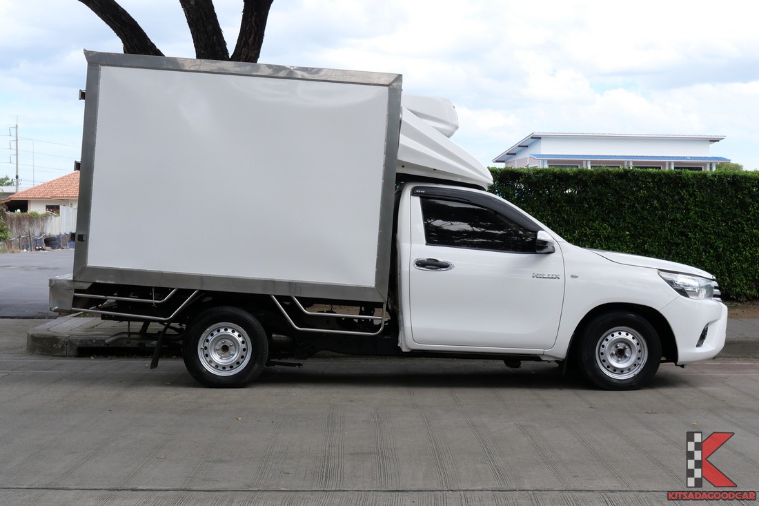 
								Toyota Revo COOL 2279 full									