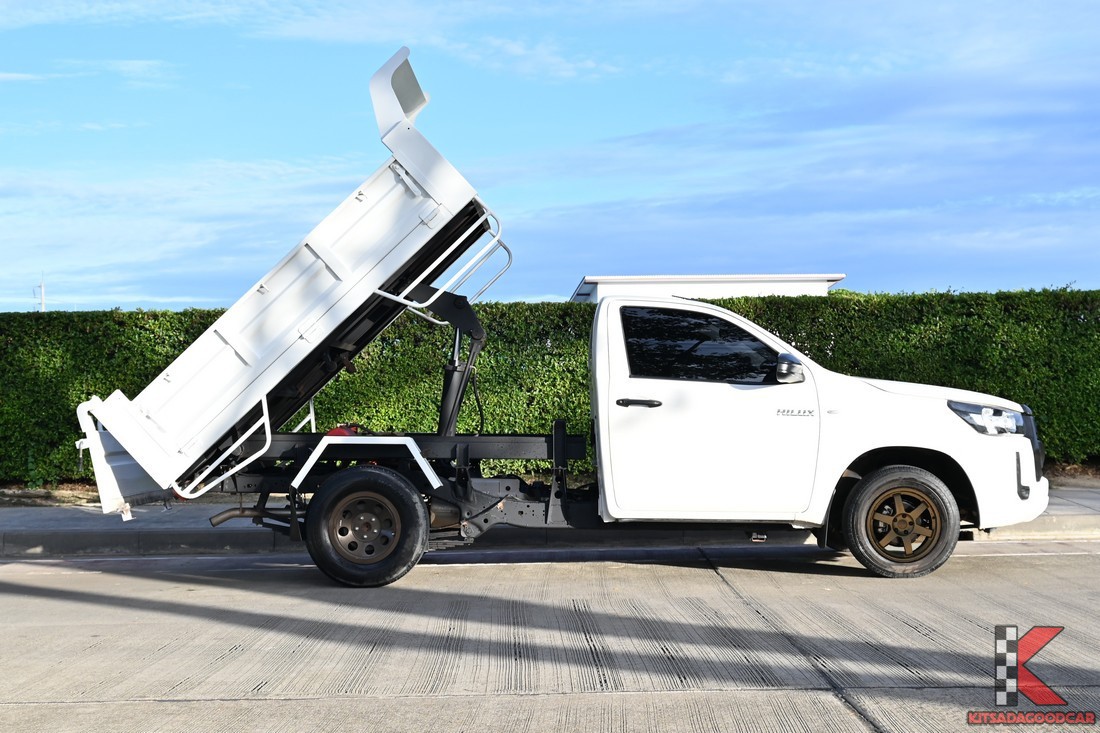 
								Toyota Revo DUMP 3190 full									