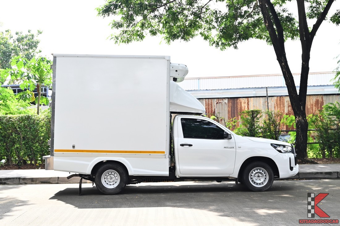 
								Toyota Revo cool 5070 full									