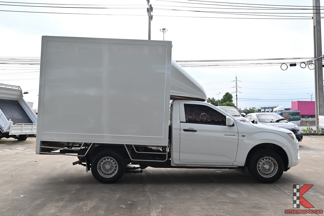
								ISUZU D-Max cargo 6047 full									