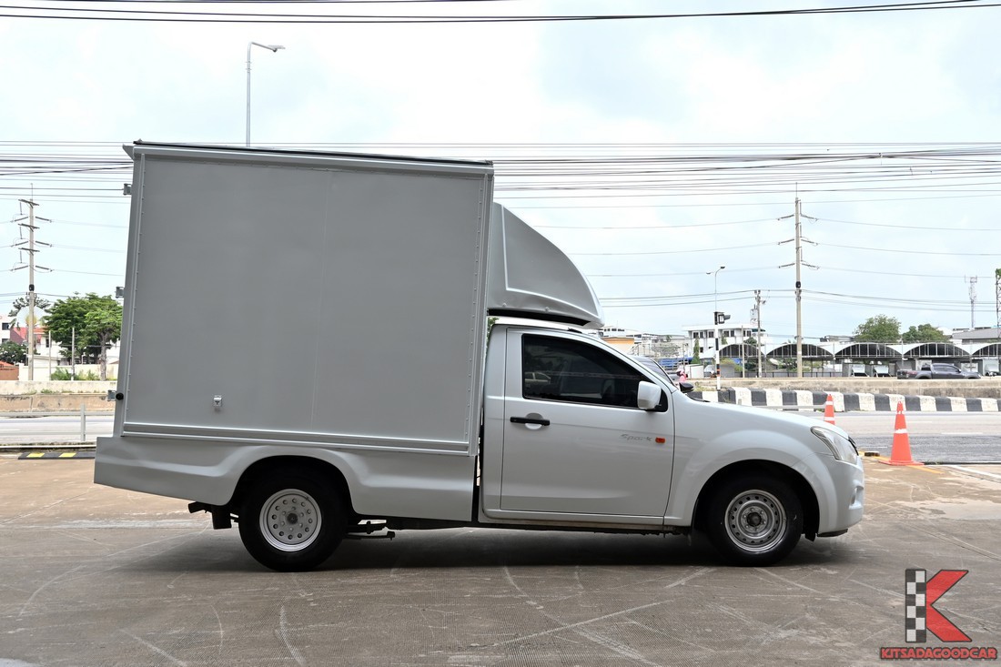 
								ISUZU D-Max cargo 912 full									