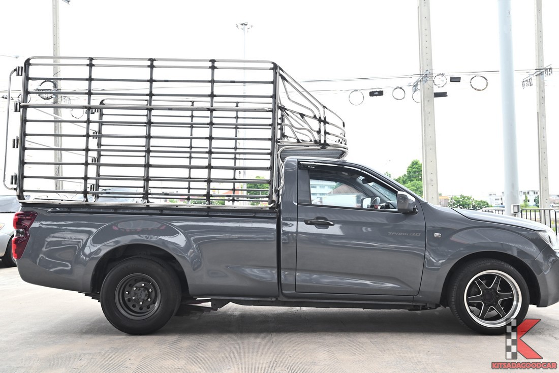 
								ISUZU D-Max KOG 9847 full									