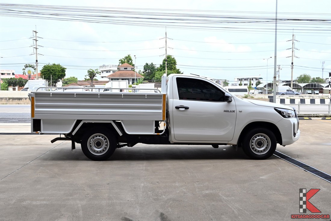 
								Toyota Revo SINGLE CAB 5098 full									