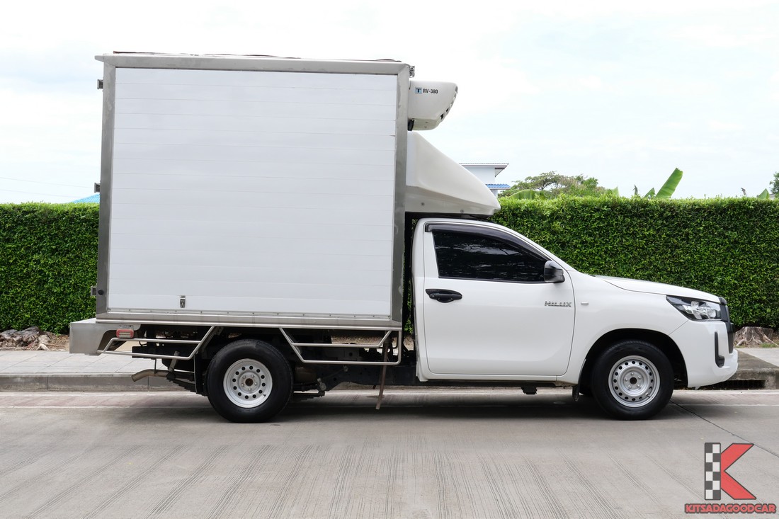 Toyota Revo COOL 7236 full