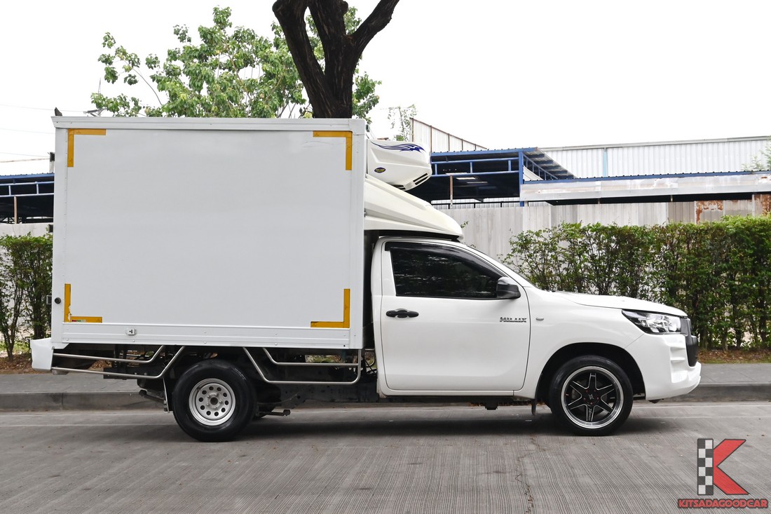 Toyota Revo MPC COOL  479 full