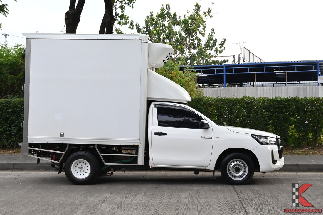 Toyota Revo COOL 2236 full