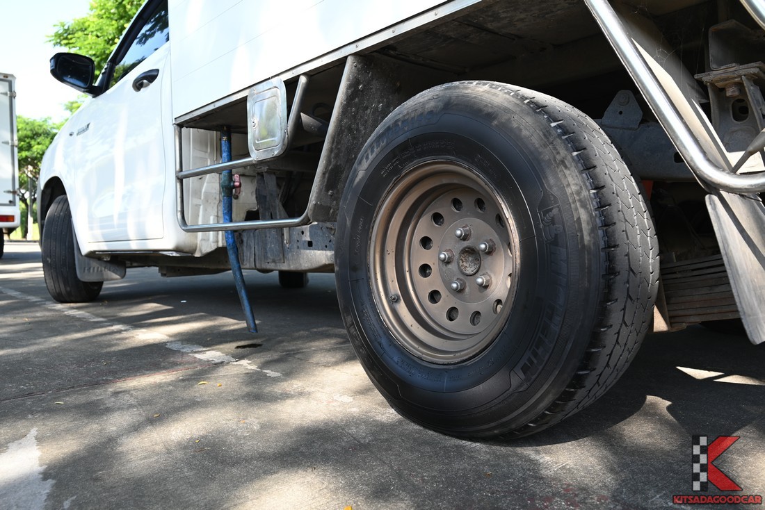 
								Toyota Revo MPC COOL  24 full									