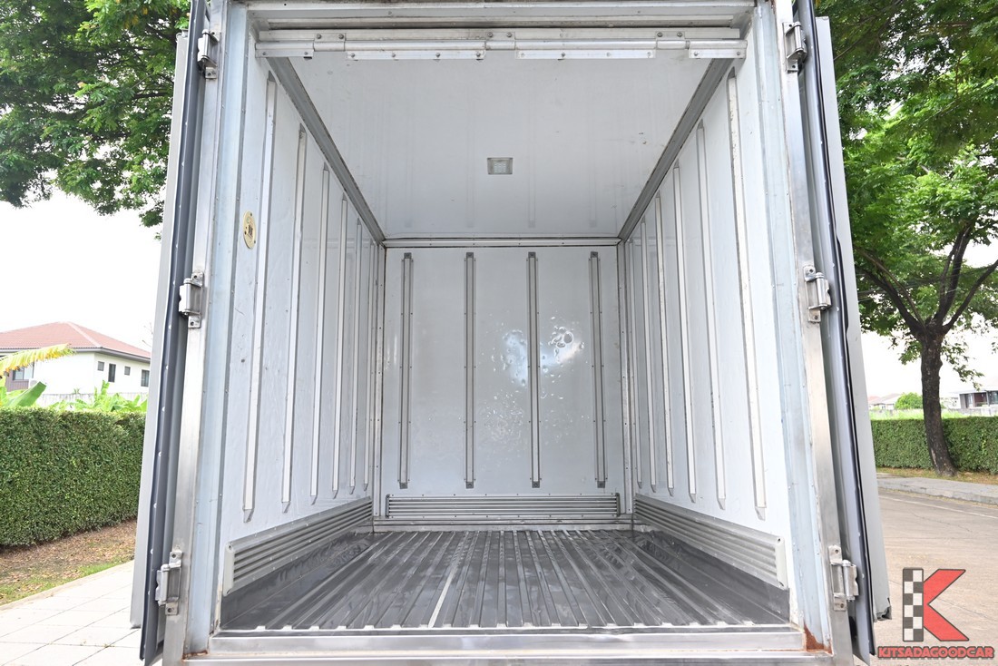 D-MAX cargo 9277 full