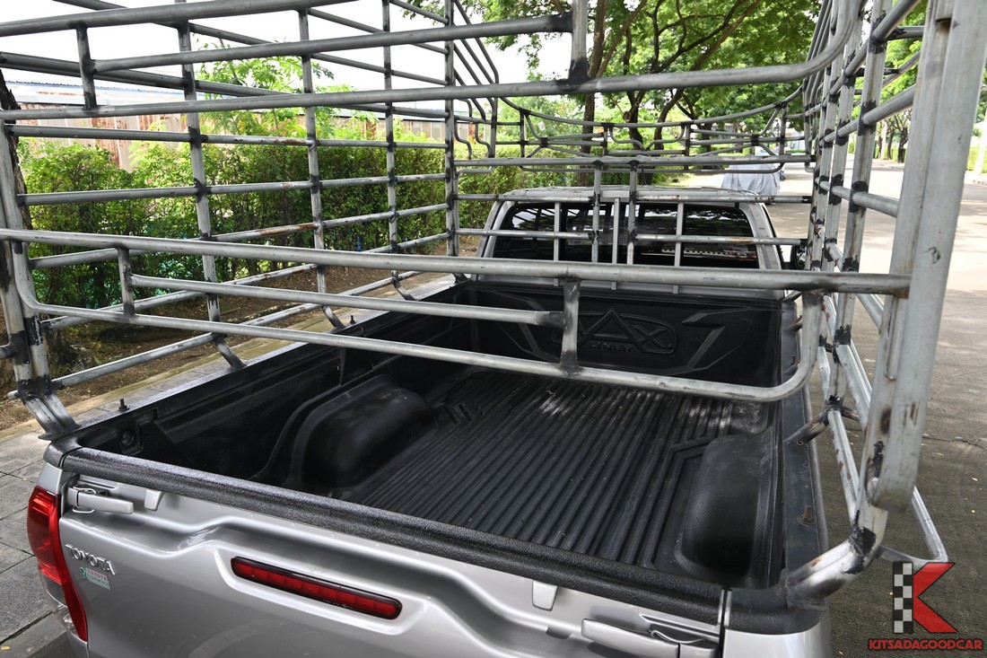 
								Toyota Revo KOG 2833 full									