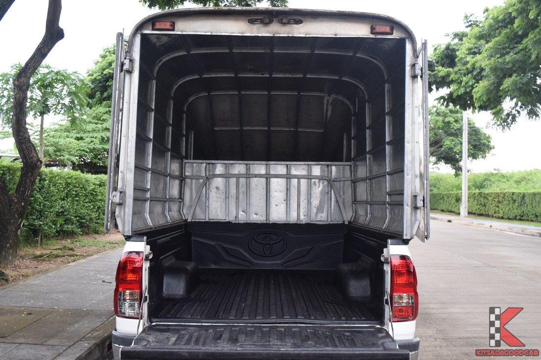 
								Toyota Revo cargo 4428 full									