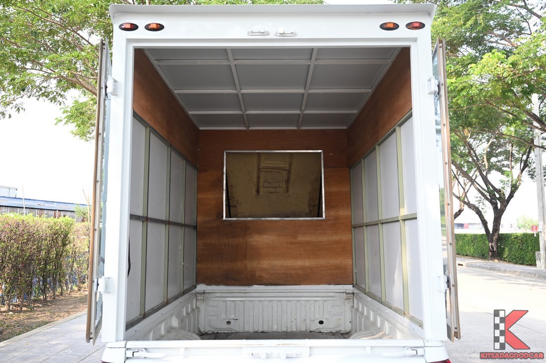 
								ISUZU D-Max cargo 5392 full									