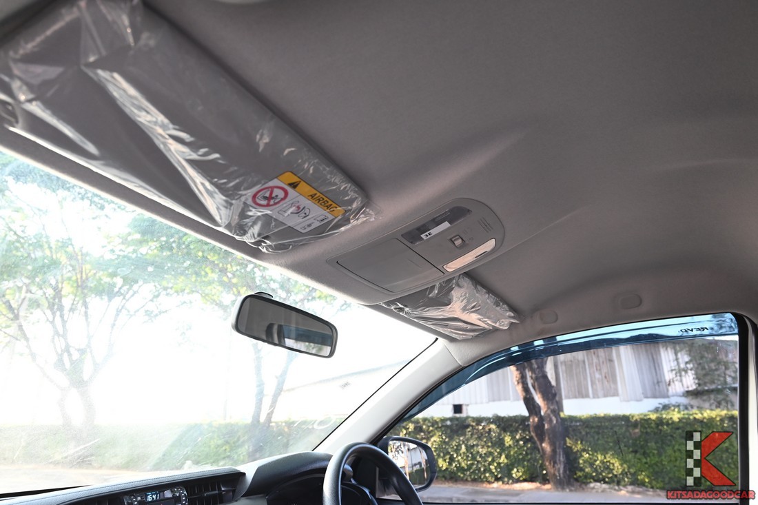 
								Toyota Revo COOL 443 full									