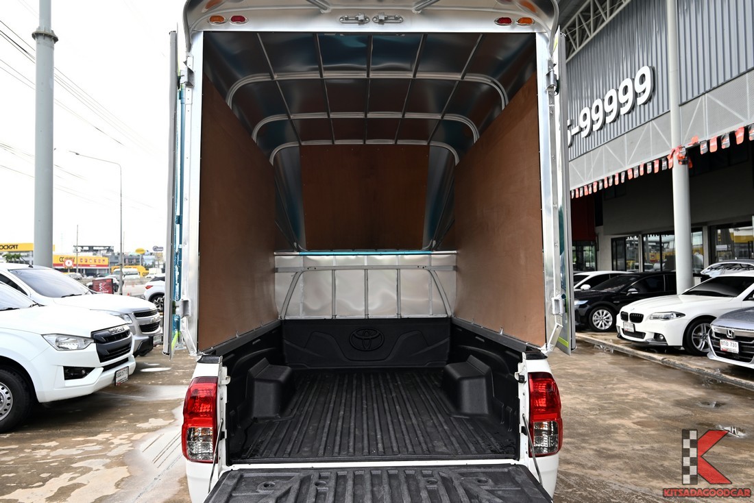 
								Toyota Revo cargo 4433 full									