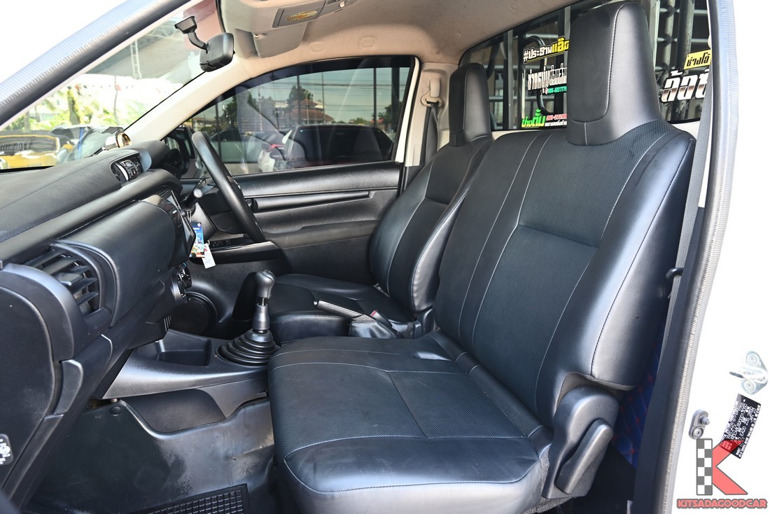 
								Toyota Revo KOG 6361 full									