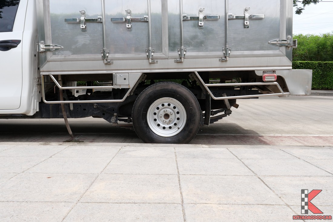 Toyota Revo COOL 7236 full