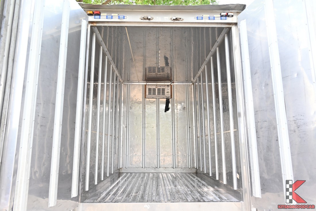 
								ISUZU D-Max cargo 3287 full									