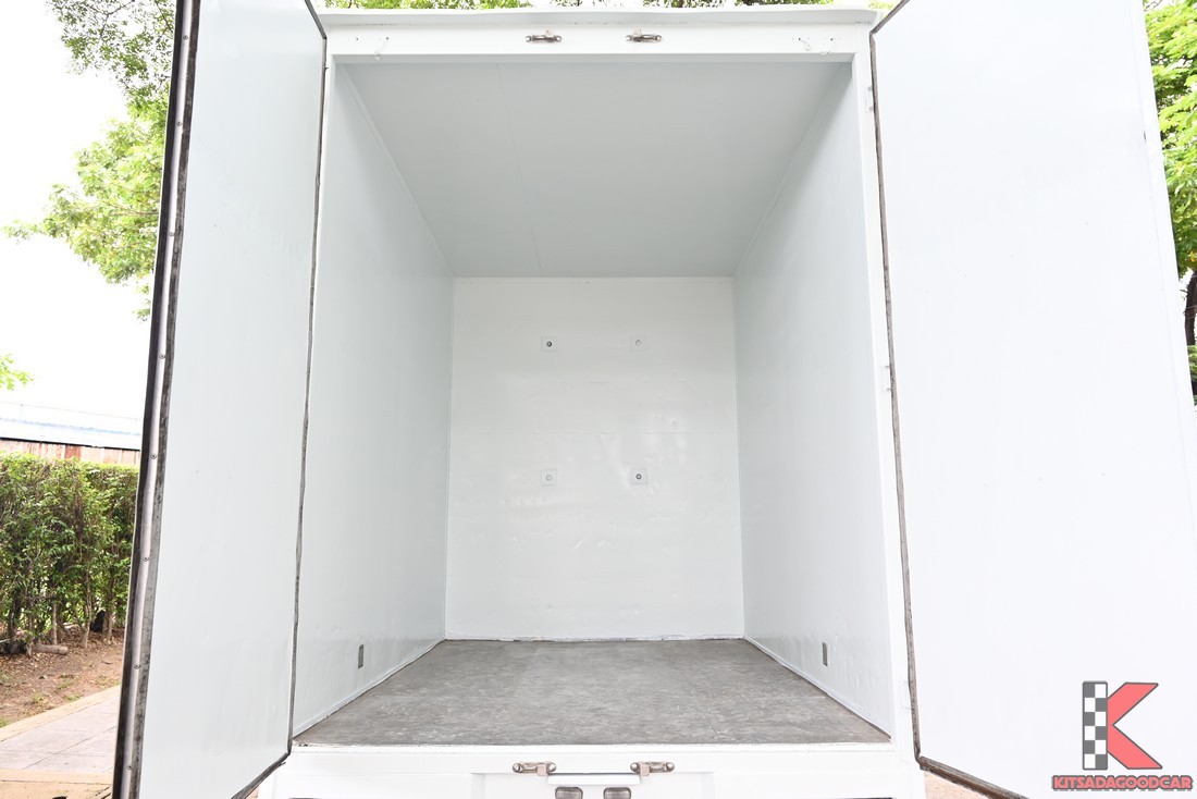 
								ISUZU D-Max cargo 4483 full									