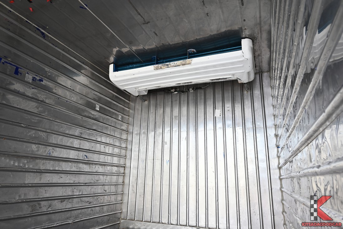 
								ISUZU D-Max COLD WAY 9725 full									