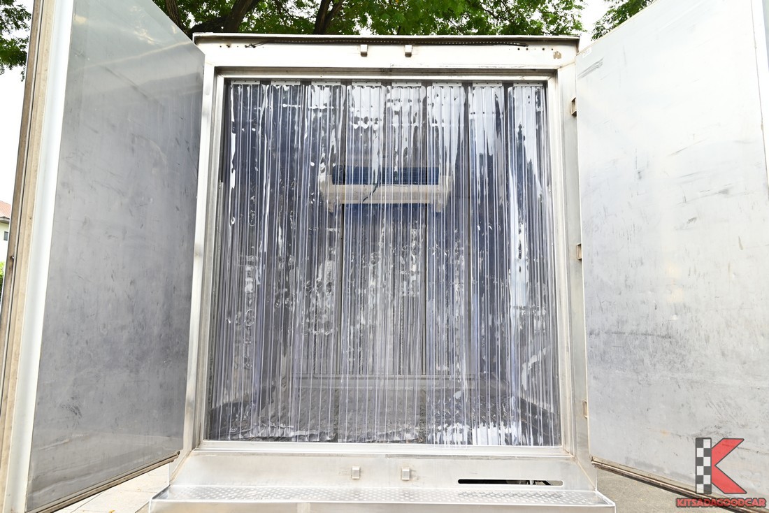 Toyota HILUX REVO Single Cab Entry full