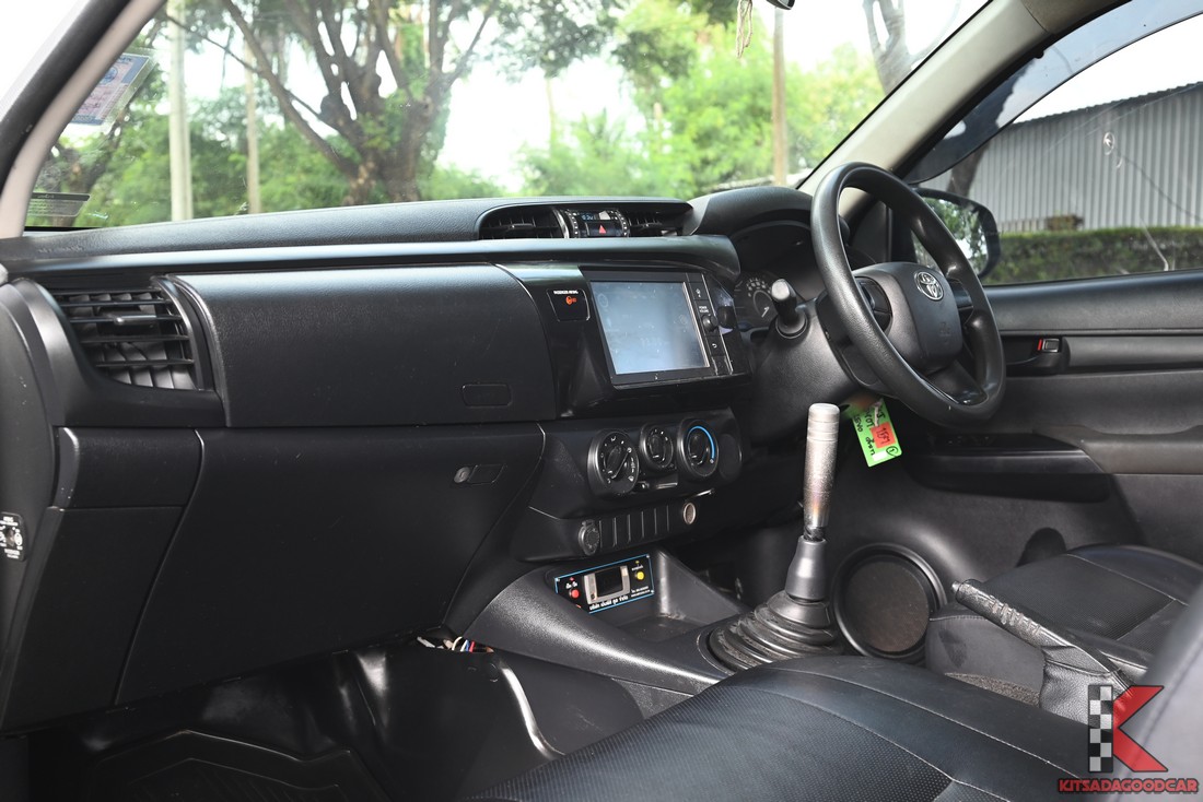 
								Toyota Revo MPC COOL 6987 full									