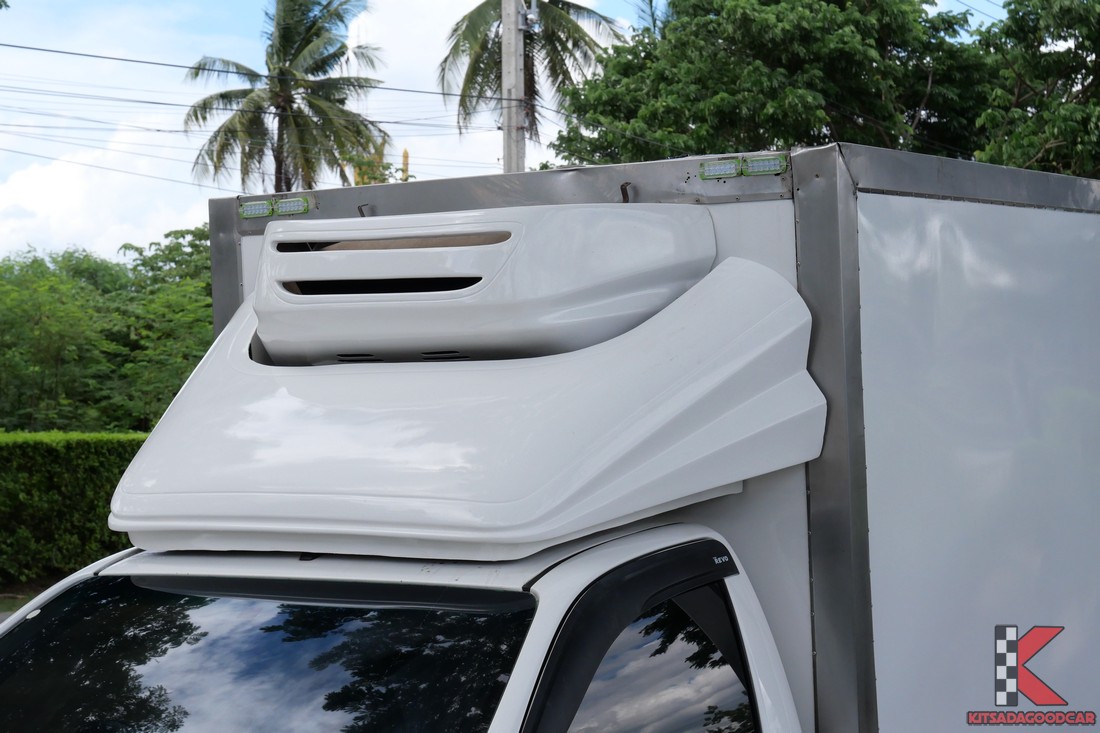 
								Toyota Revo COOL 2279 full									