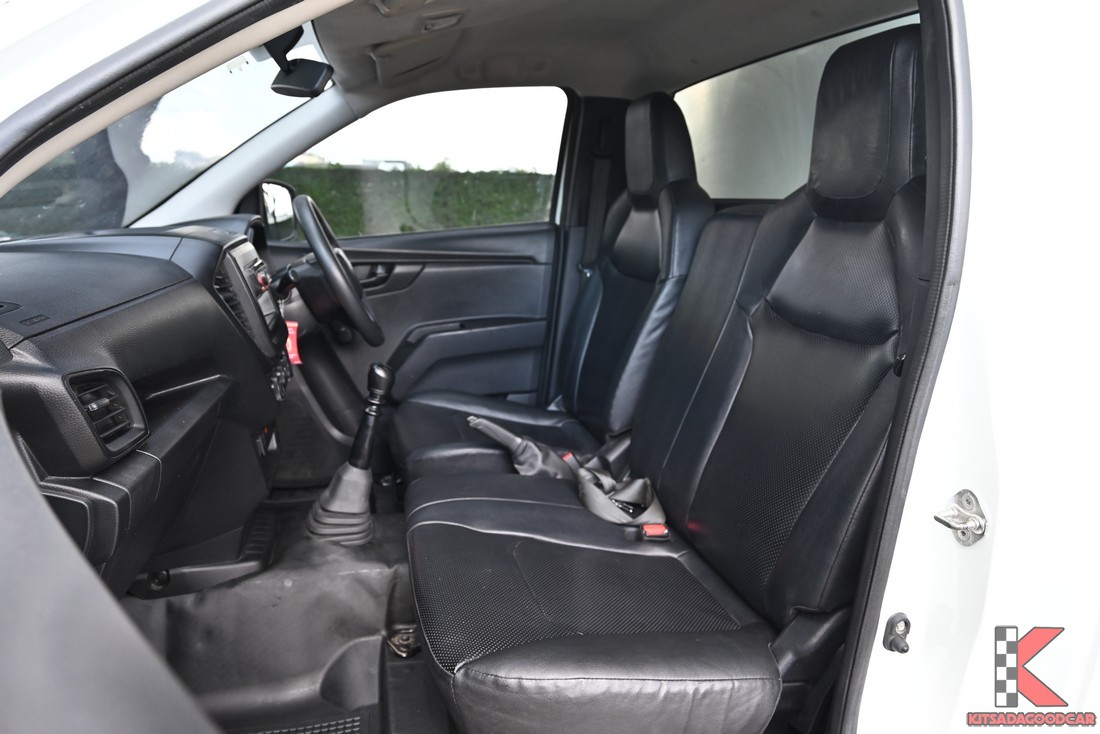 D-MAX cargo 9277 full