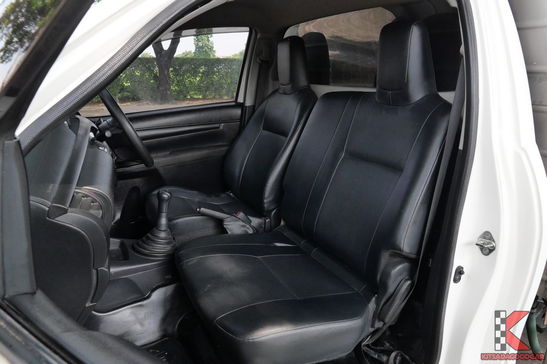 
								Toyota Revo COOL 2046 full									