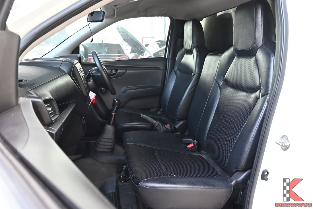 ISUZU D-Max cargo 7381 full